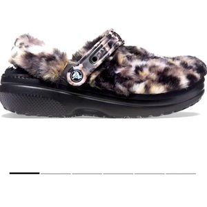 Crocs Classic Fur Sure Clogs